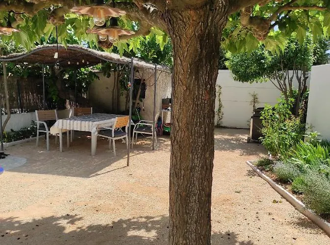 Maison Avec Jardin A 5 Minutes A Pied Des Plages La Ciotat