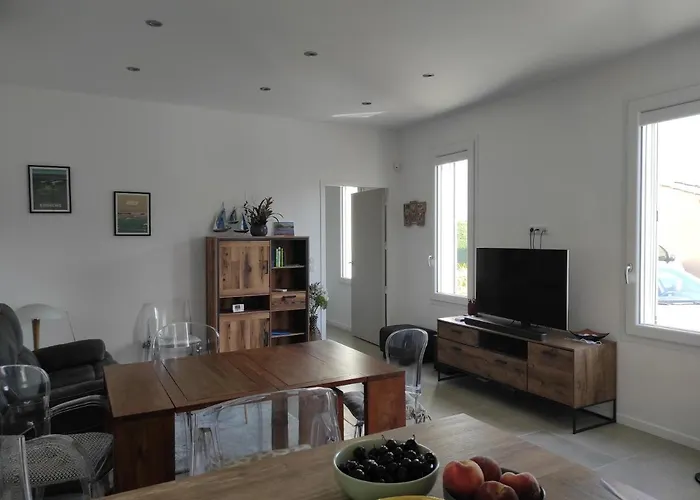 Maison Avec Jardin A 5 Minutes A Pied Des Plages Semesterbostad