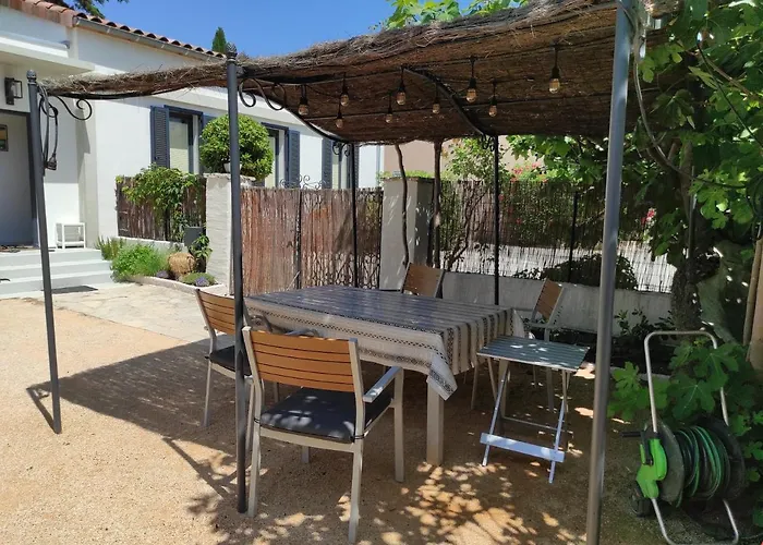 Maison Avec Jardin A 5 Minutes A Pied Des Plages La Ciotat